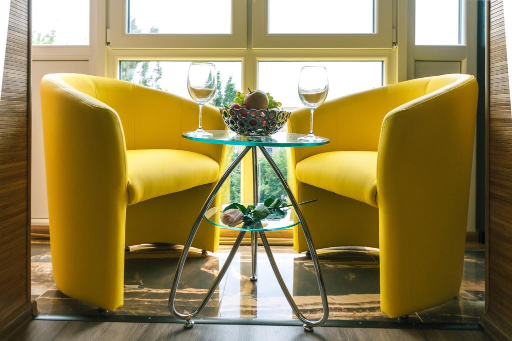 Bessarabsky Kvartal Kiew Zimmer foto